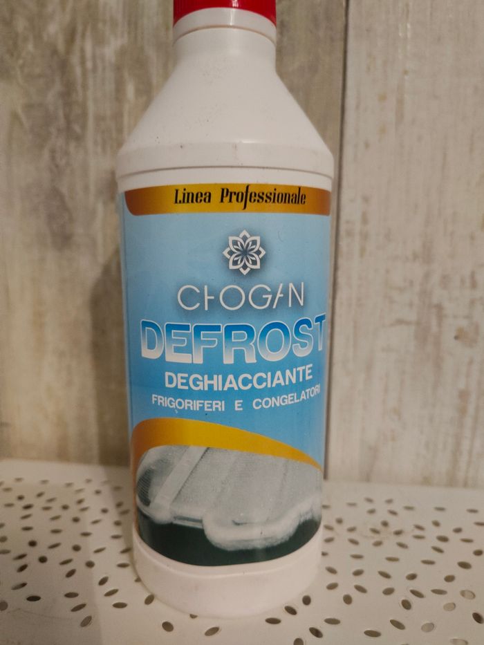 Nettoyant et dégivrant congélateur