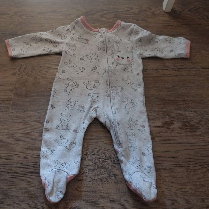 Pyjama 1 mois - photo numéro 5