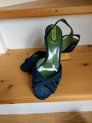 Sandales compensées Bershka 36