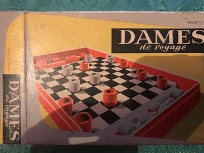Jeu de dames de voyage vintage * prix 3e * kiki60230