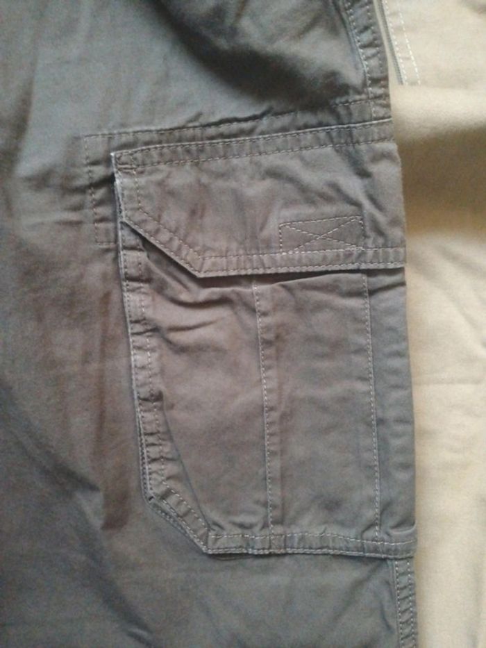 4 pantalons dont 2 cargo - photo numéro 3