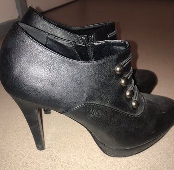 Boots noires à talons