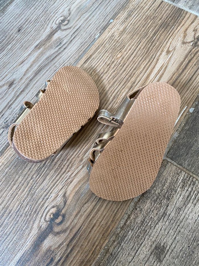 Sandale fille taille 18 - photo numéro 5