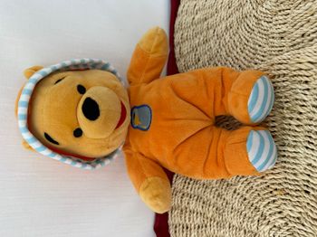 Disney Winnie l'ourson Peluche pyjama orange