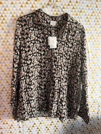 Chemise neuve karl marc john