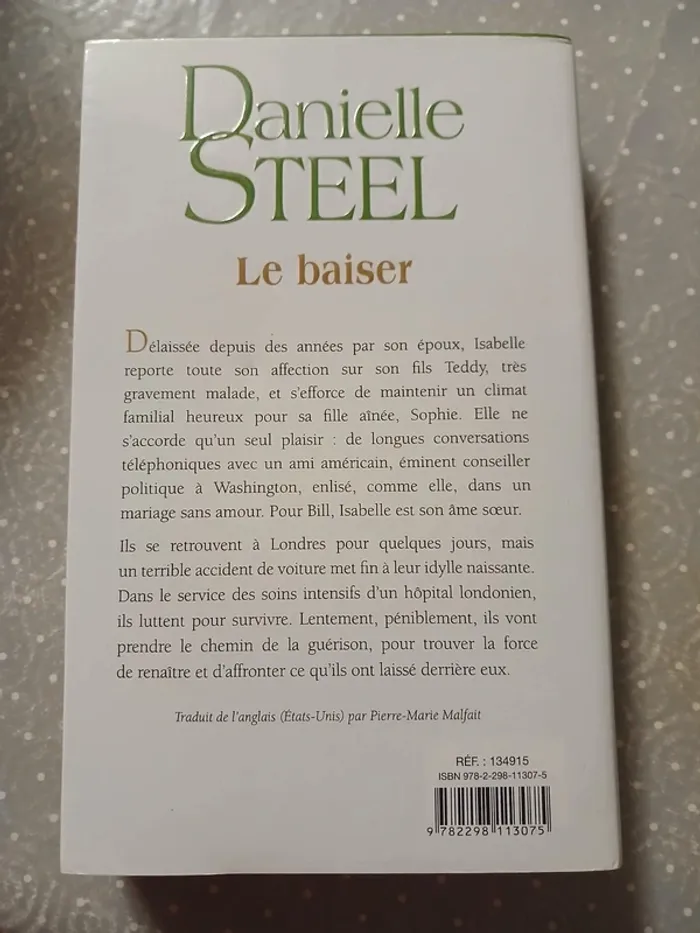 Livre Le baiser - photo numéro 2