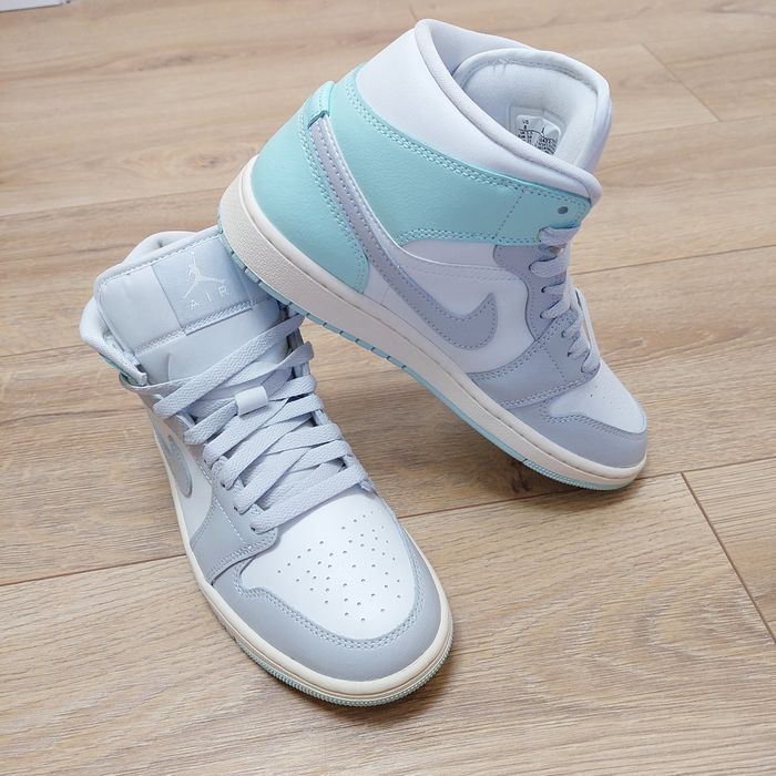 Baskets Wmns Air Jordan 1 - photo numéro 6