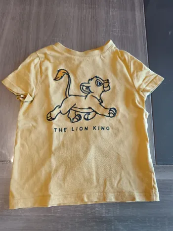 T-shirts roi lion simba 3 ans