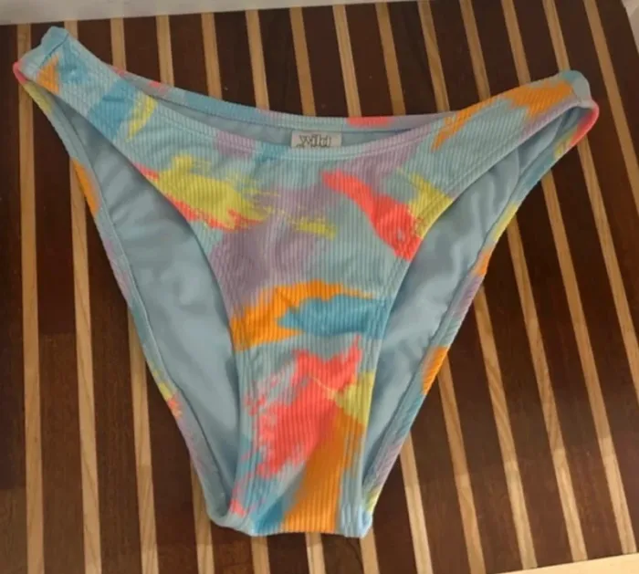 Wild fable ensemble, deux pièces, maillot de bain, multicolore neuf femme taille S - photo numéro 4
