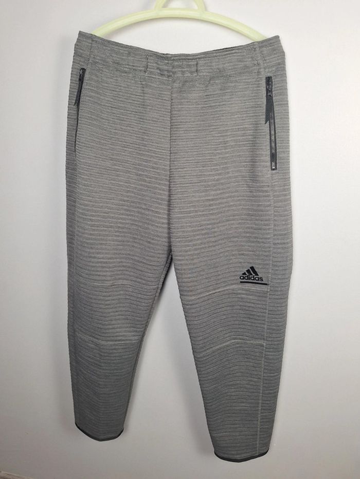 jogging Trackpant adidas homme gris anthracite / cold dry logo brodé taille M (487)