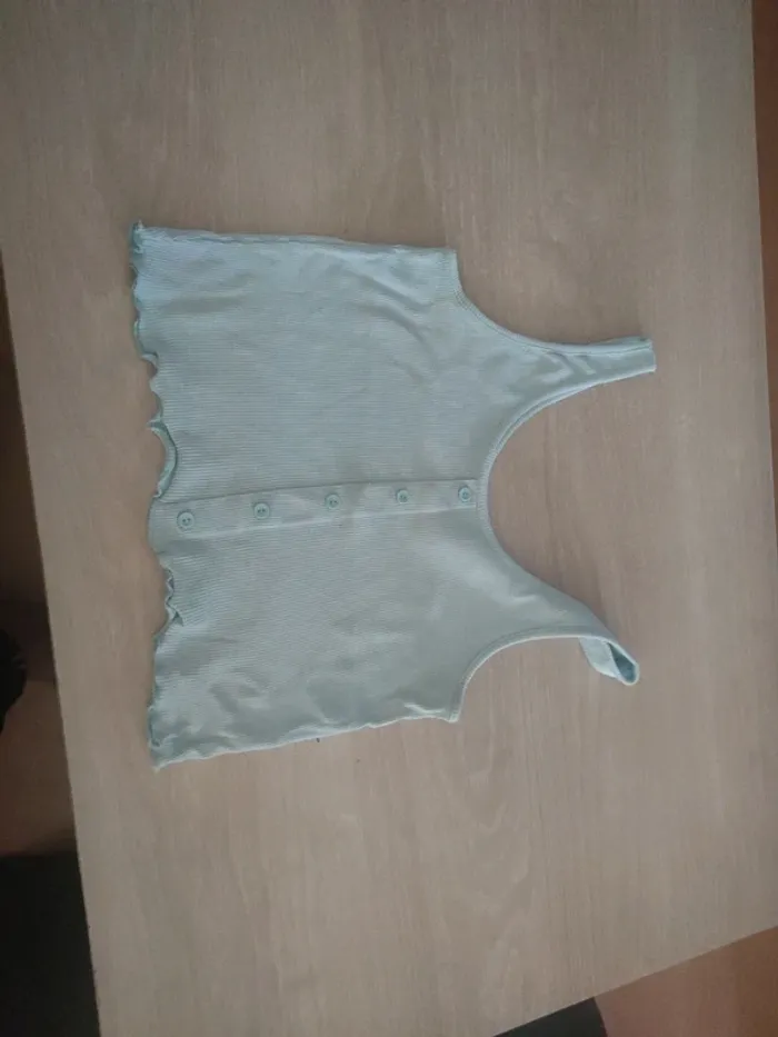 Bleu ciel Kiabi 14 ans faux bouton froufrou en bas