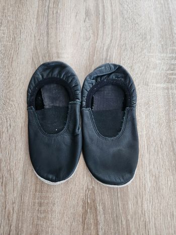 Chaussons noirs
