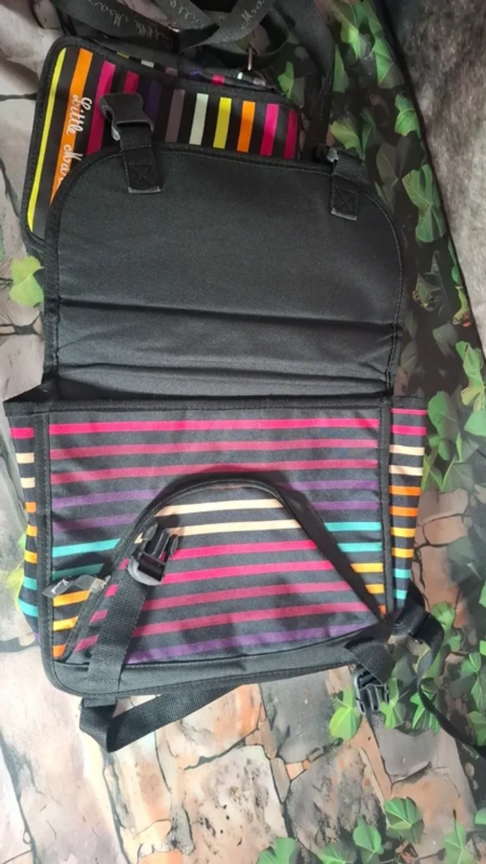 Lot cartable sacoche sac Little Marcel - photo numéro 6