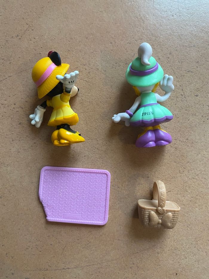 Minnie et Daisy le goûter - photo numéro 2