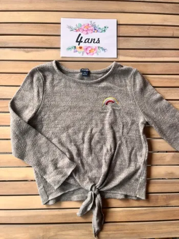 Pull gris mi saison kiabi 4 ans