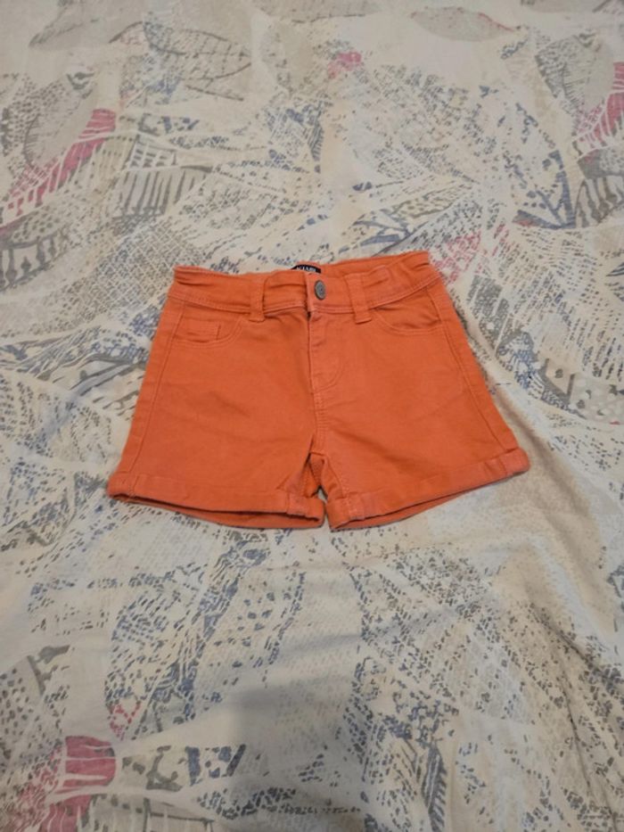 Short fille taille 4ans kiabi