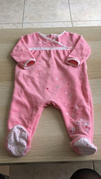 Pyjama excellent état rose sergent major