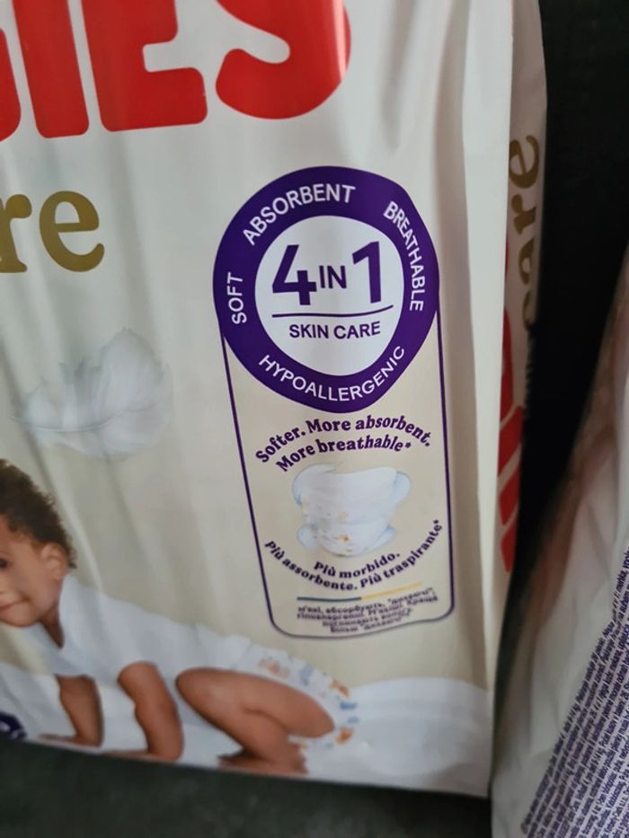 Lot de 2 paquets  de pants (4) huggies - photo numéro 6