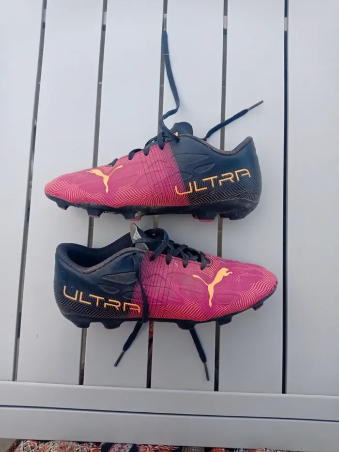 Chaussures foot puma 34 - photo numéro 4