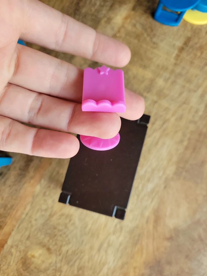 Jouet miniature imitation salle de classe pour petit personnage comme peppa pig - photo numéro 6