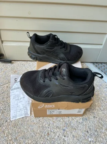 Chaussures Baskets enfant Asics Gel quantum 90 IV PS noires
