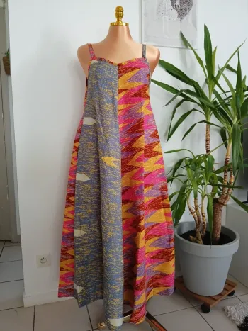 Longue Robe d'été à motifs Neuve Taille L 🌿💝
