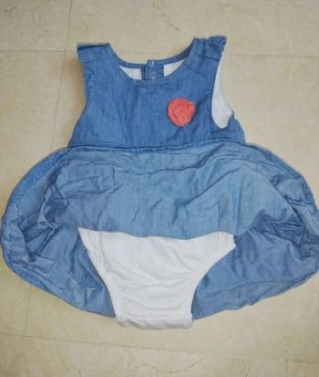 Robe avec body intégré Kiabi 1 mois