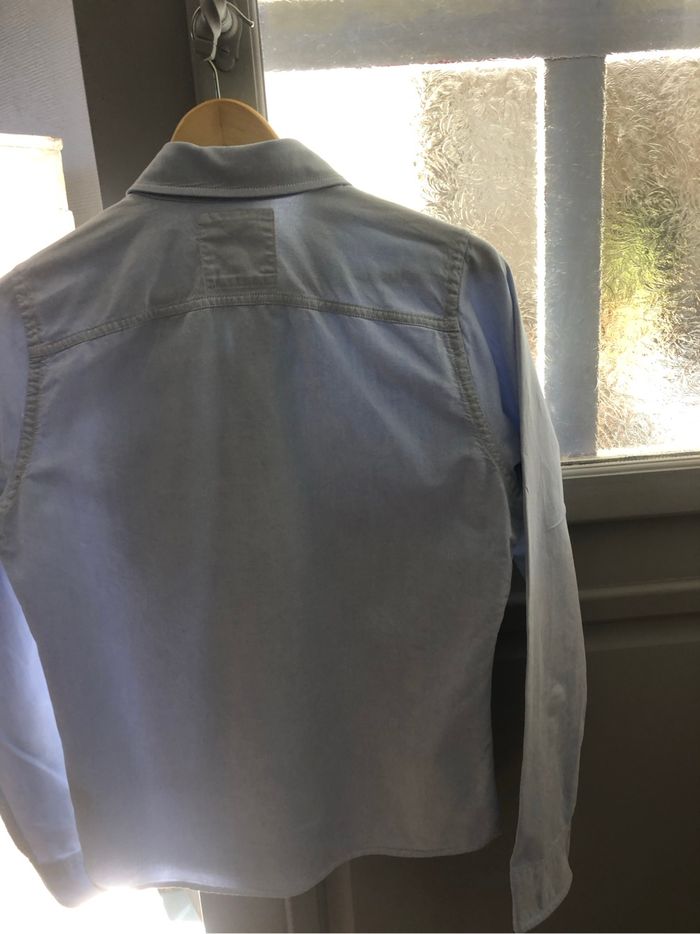 Chemise hollister bleu ciel en très bon état  taille S - photo numéro 4