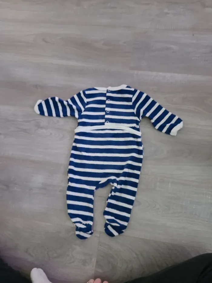 Pyjamas - photo numéro 3