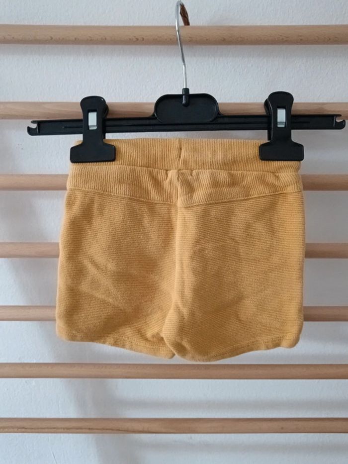 Short kiabi moutarde - photo numéro 2