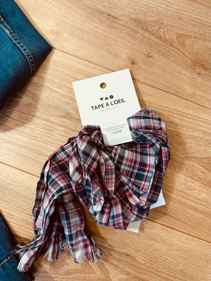 Taille 8 ans veste en jean et chèche garçon TAO Okaidi bleue 💙 - photo numéro 5