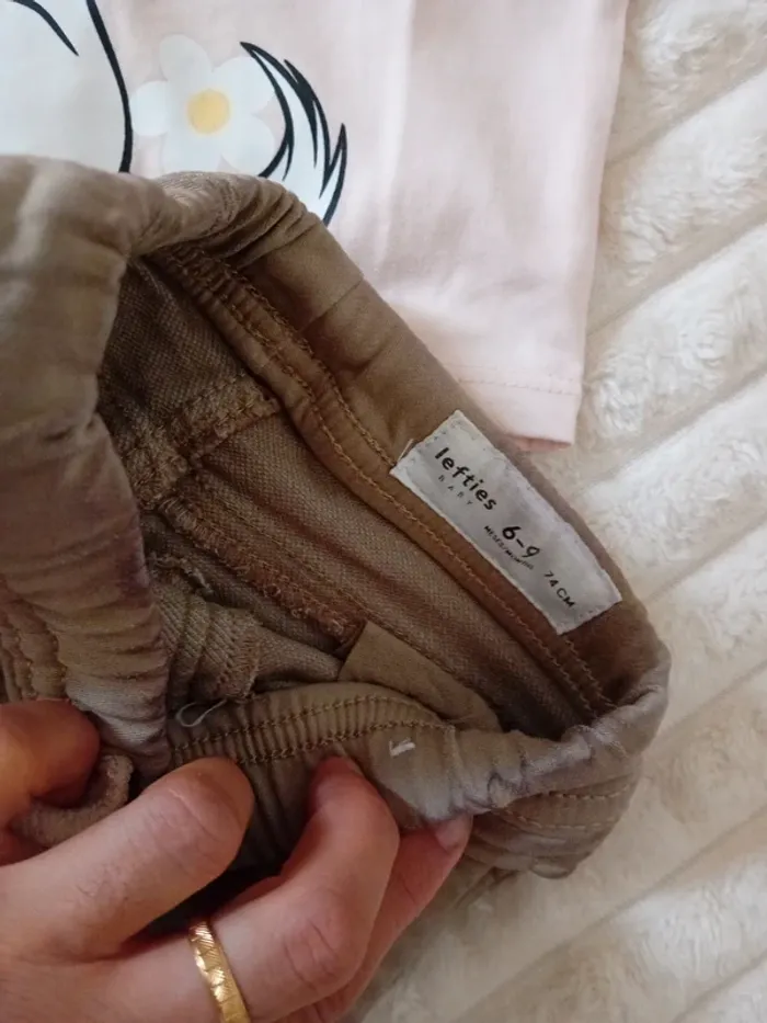 Ensemble Tshirt +bermuda 6/9mois 🌼👧 - photo numéro 4