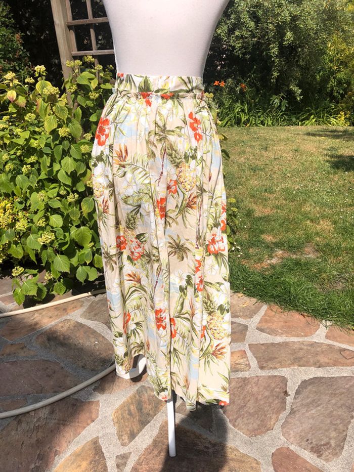Jupe Zara neuve taille XS - photo numéro 8