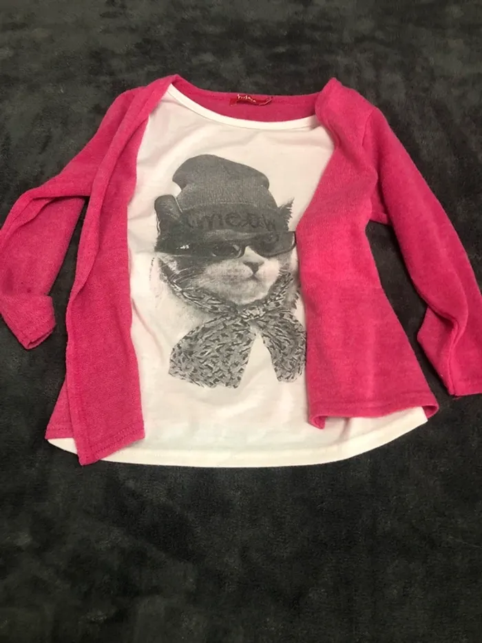 Lot vêtements fille 5 ans jupes tee shirt veste short catimini - photo numéro 6