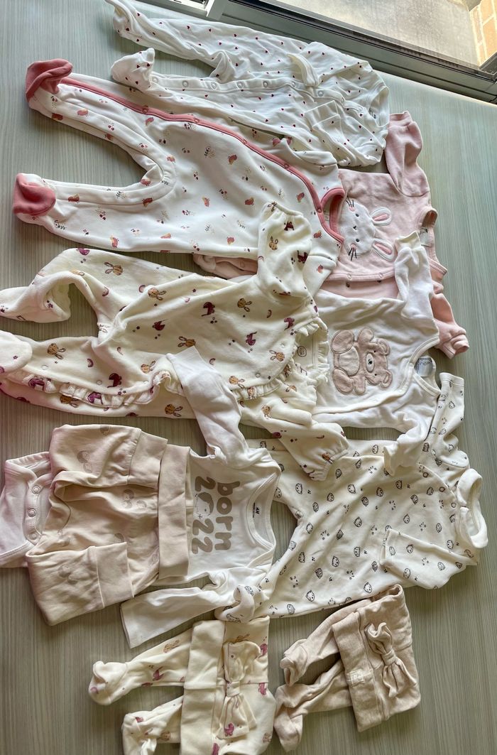 Lot de vêtements fille / mixte