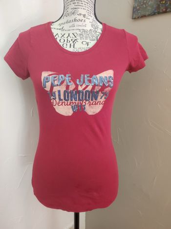 Tee shirt bordeaux Pepe jeans taille M avec papillon et strass