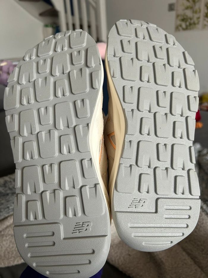 Sneakers New Balance 57/40 P. 38 beige orange - photo numéro 6