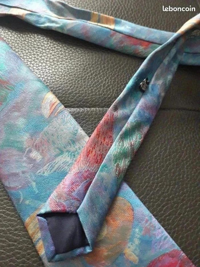 Cravate - photo numéro 2