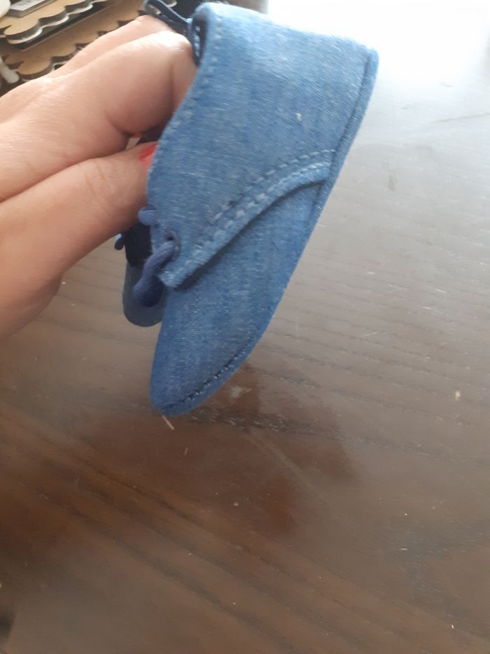 Chaussure taille 12 /18 mois - photo numéro 5