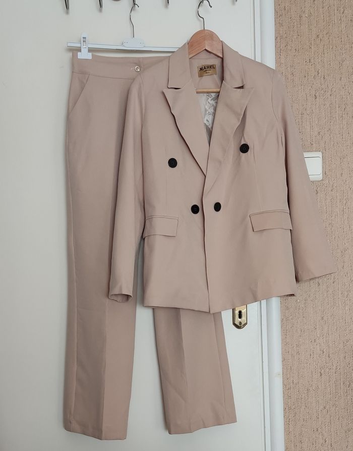Ensemble blazer neuf