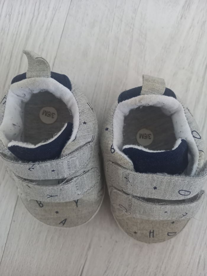 Chaussures bébé garçon 3/6 mois - photo numéro 2
