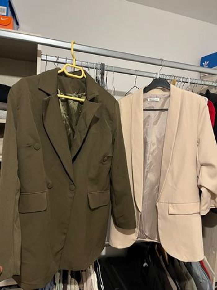Lot de deux blazers taille S