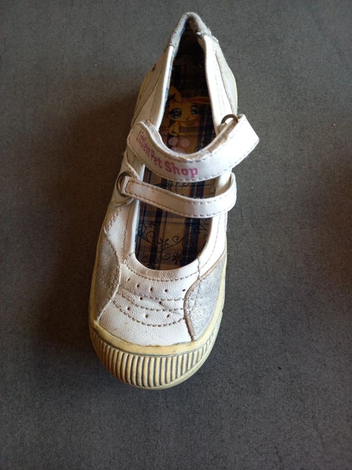 Chaussures filles tailles 27 - photo numéro 4