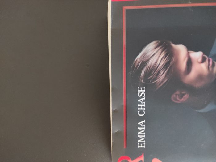 Livre « Nicholas » – New Romance – très bon état - photo numéro 3