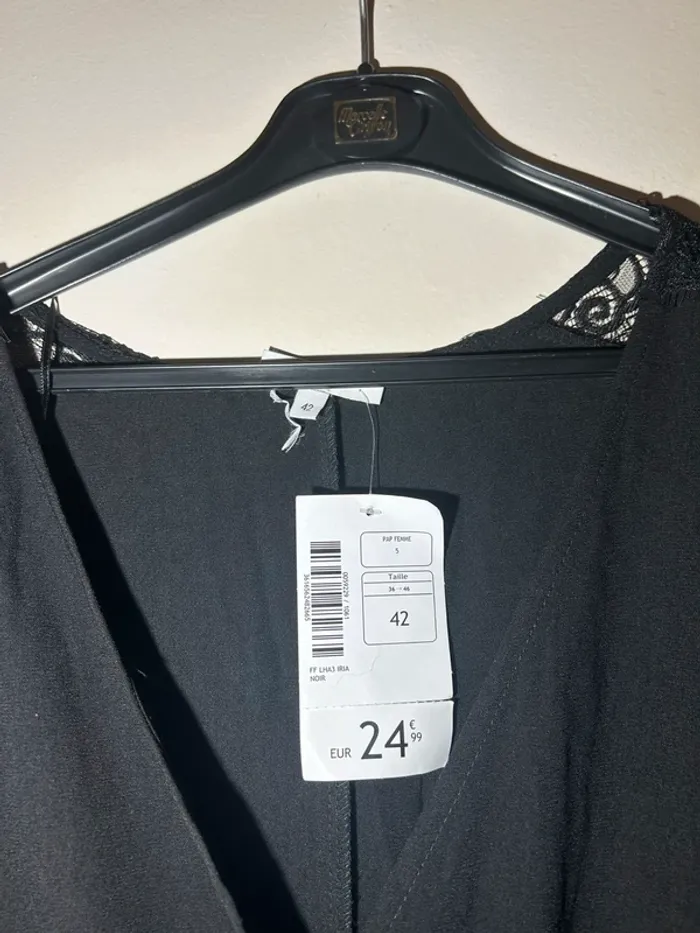 Robe noire la halle - photo numéro 5