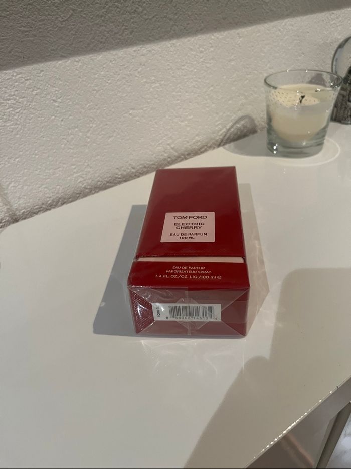 Tom Ford Electrique Cherry - photo numéro 3