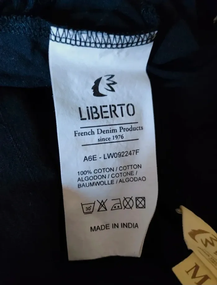 Top noir Liberto - photo numéro 3