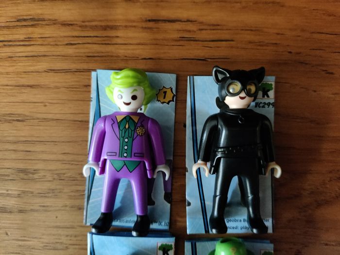 Lot de 4 Figurines Playmobil DC Comics - photo numéro 2