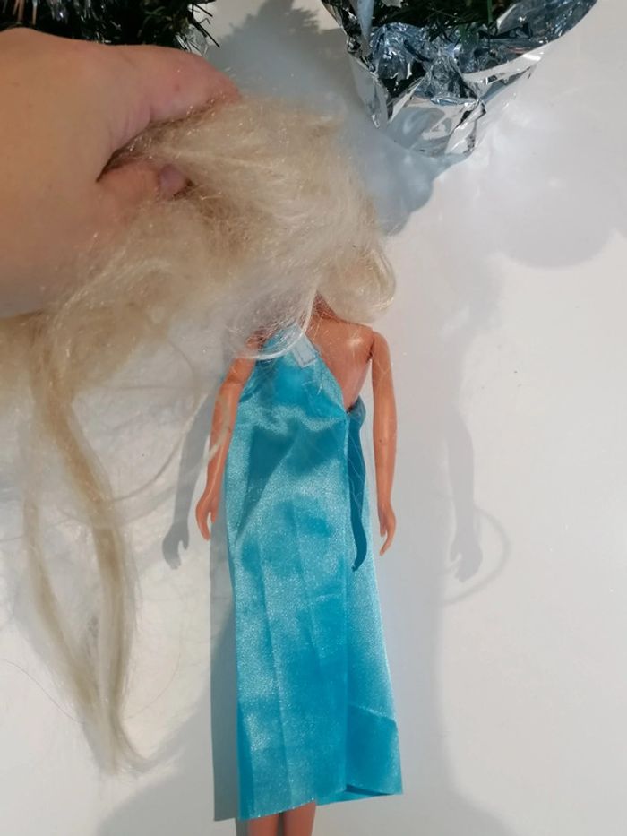 Lot 2 barbies 👧🏻 - photo numéro 9