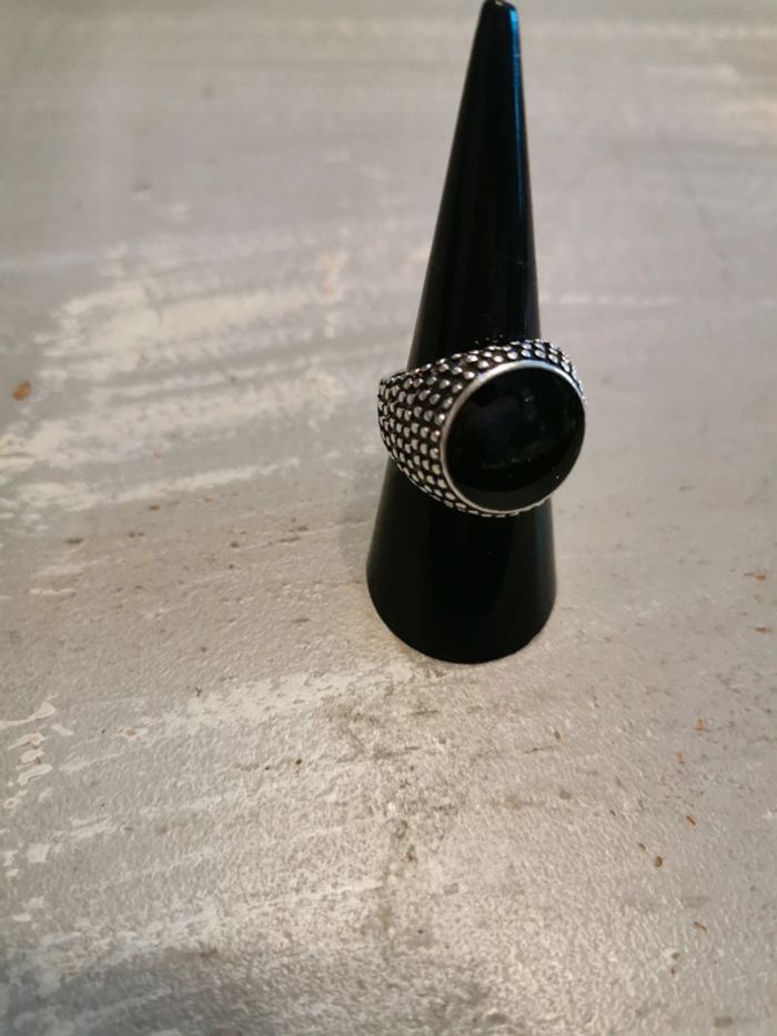 Chevalière homme acier et pierre noire T8 - photo numéro 2